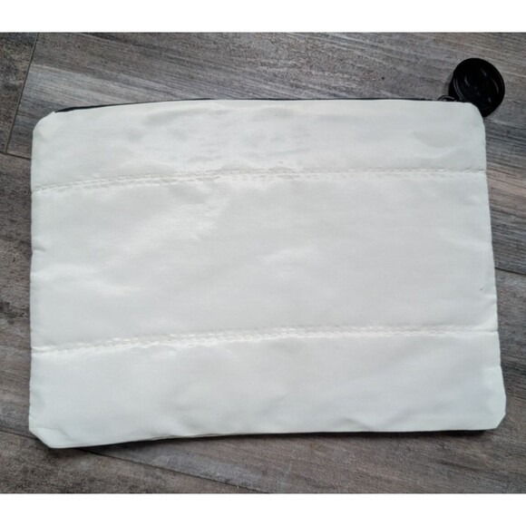 Chanel Beaute White Mini Pouch Makeup Cosmetic Bag Novelty from USA GWP - Picture 5 of 6